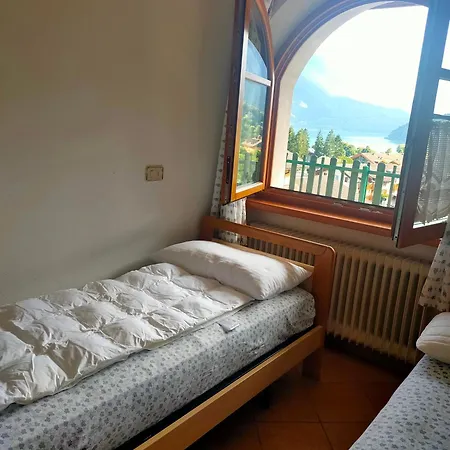 Villa Aprica Appartamenti Molveno Exterior photo